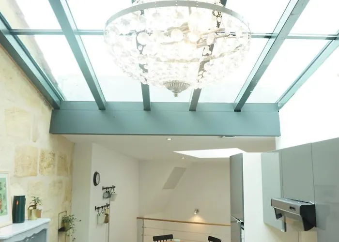 아파트 Beautiful Duplex With Ac - Place Du Palais *
